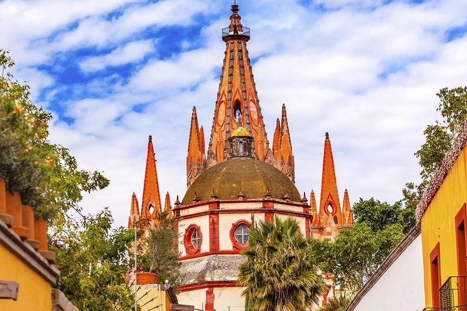San Miguel de Allende in a day - Free time for food, shops, and wandering