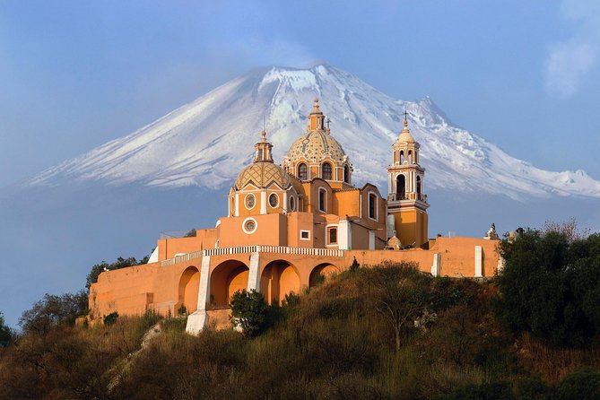 Small Group: Discover Puebla and Cholula from Mexico City - Puebla’s Zócalo, cathedral, and tiled streets