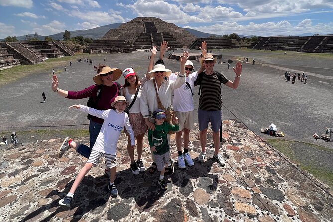 Small group: Teotihuacan, Basilica of Guadalupe and Tlatelolco - Two hours at the Pyramids of Teotihuacan