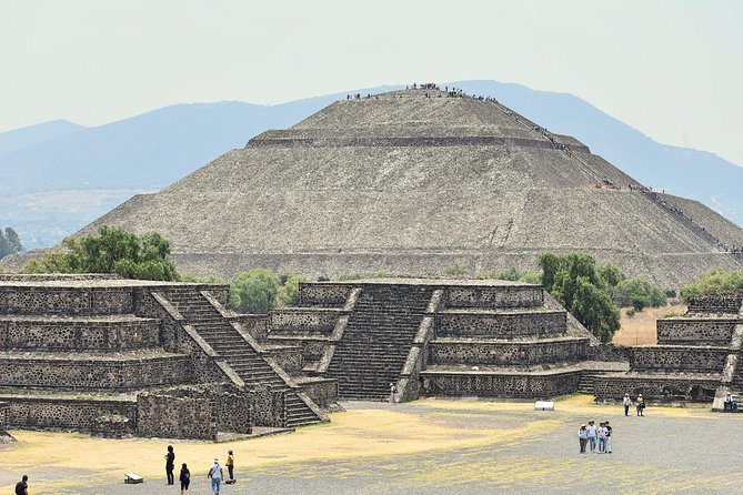 Small Group: Teotihuacan Pyramids and Shrine of Guadalupe with Lunch - Is the $121.05 price fair?