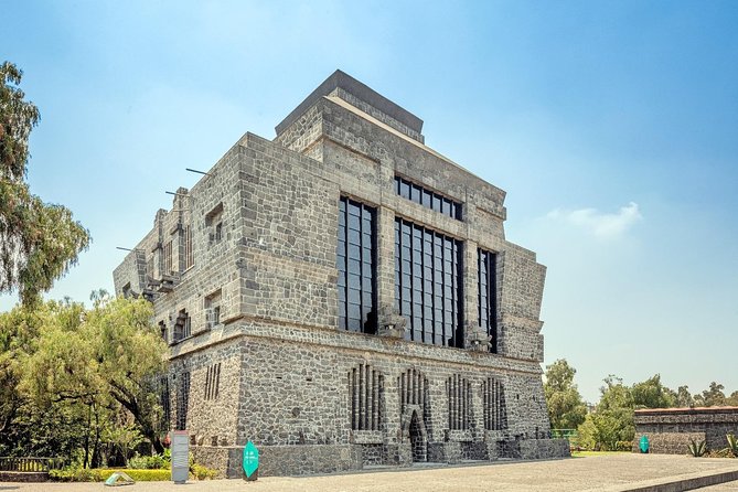 Small VIP Group: Frida Kahlo and Diego Rivera Legacy - Why this tour makes sense for Frida and Diego fans