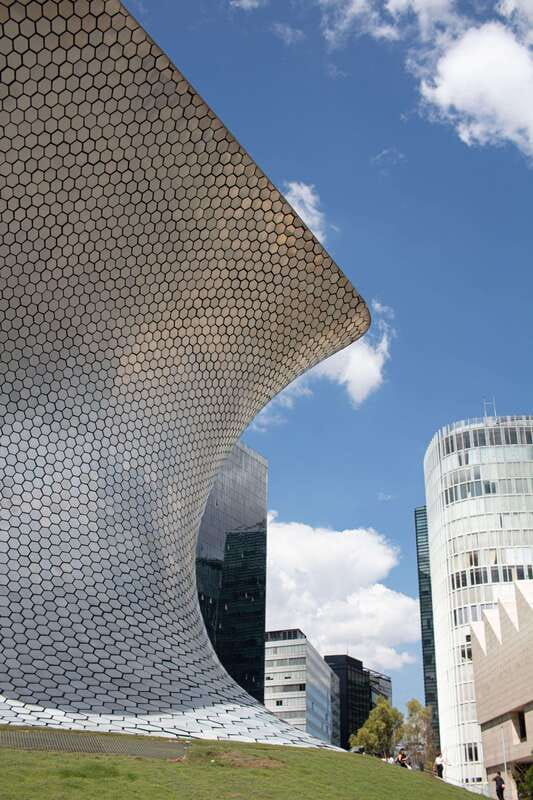 Soumaya: the greatness of Mexican & western art. - Meeting at Soumaya in Polanco