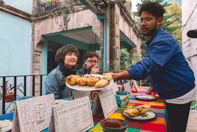 Street Food Tour with Friends - Chapultepec Park for a change of pace
