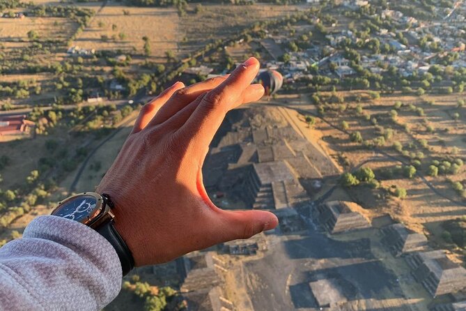 Sunrise HotAir Balloon Adventure Over Teotihuacan's Pyramids - Why Teotihuacan looks different from a balloon