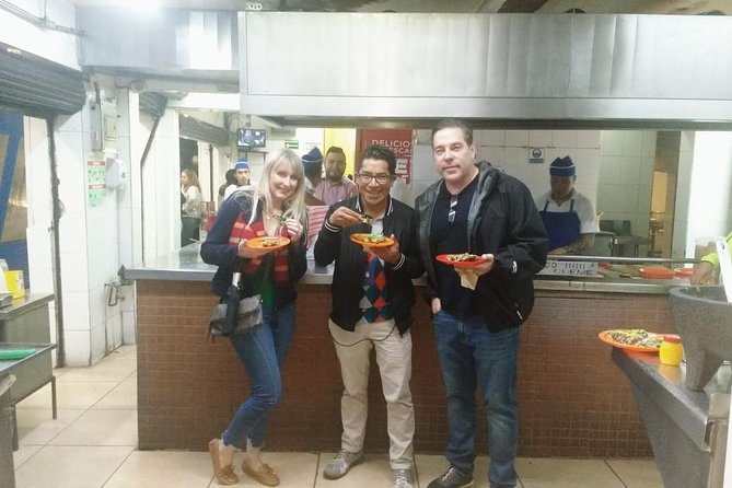 Taco Night Private Food Tour in Mexico City - Why a private guide changes the experience