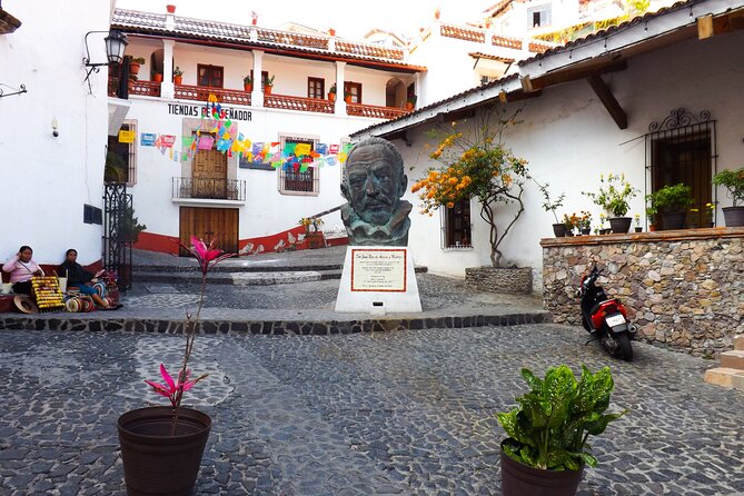 Taxco and Cuernavaca Day Trip - The silver workshop: useful context, but not for everyone