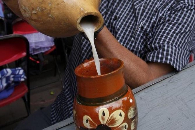 Teotihuacan and Basilica of Guadalupe with mezcal, tequila & handcrafts - Lunch: choose with realistic expectations