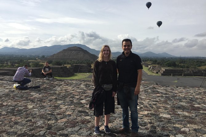 Teotihuacan Archaeological Site with Expertise Private Tour - Walking beneath the Pyramid of the Sun