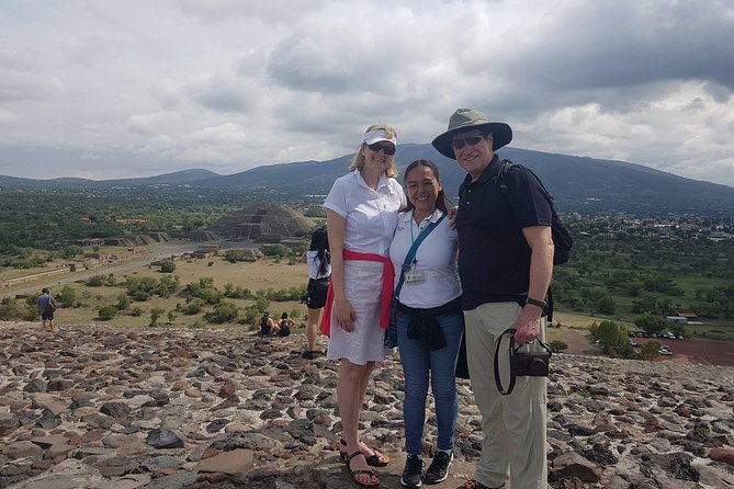 Teotihuacan Archaeological Site with Expertise Private Tour - Guides, drivers, and the private pace