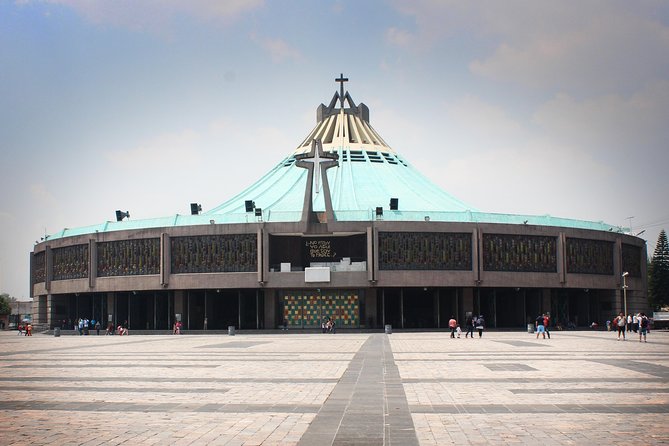 Teotihuacan & Basilica Guadalupe Tour with lunch - Tlatelolco and the Plaza of Three Cultures