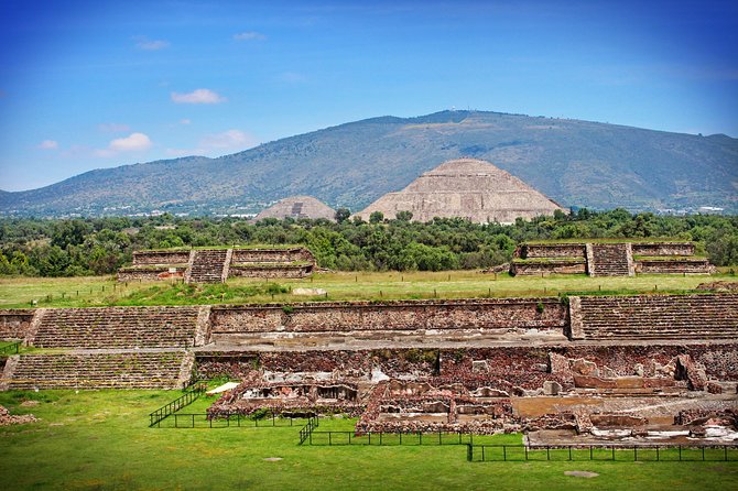 Teotihuacan & Basilica Guadalupe Tour with lunch - Van comfort, pickup, and the long road north
