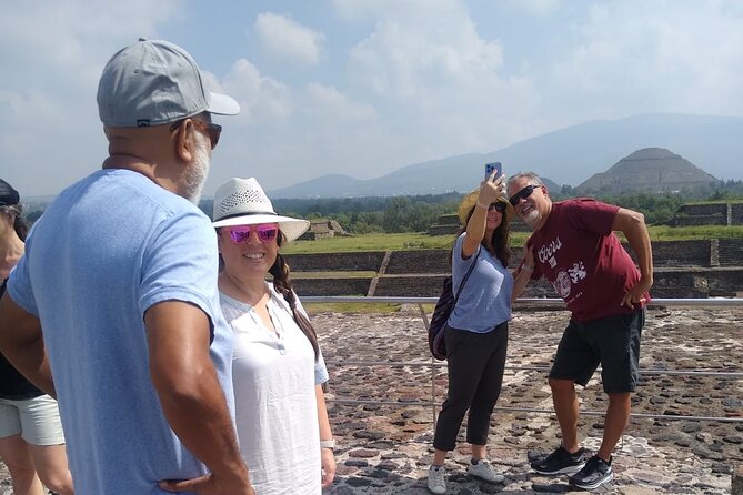 Teotihuacan + Basilica + Tlatelolco SHARED. - Shared transport, group size, and pace