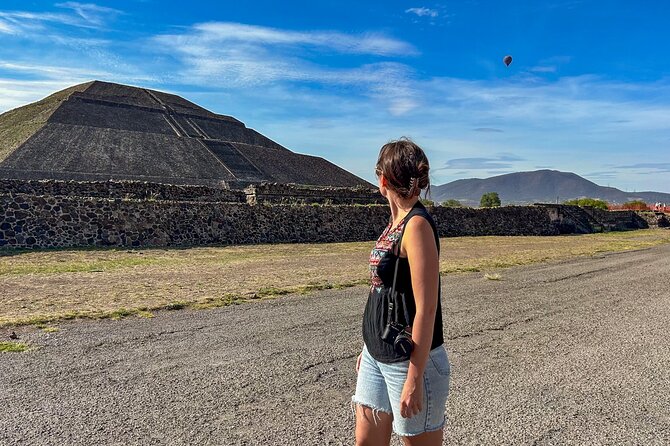 Teotihuacan Early Access & Tula Archeological Sites Private Tour - Teotihuacan at the start of the day