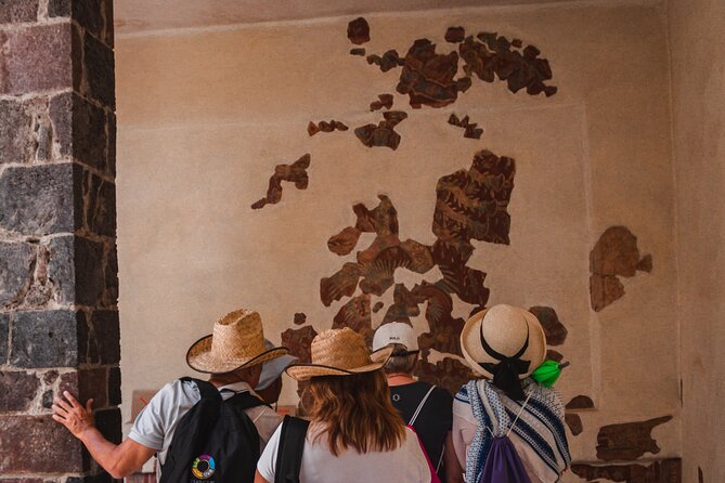 Teotihuacán Full Day Tour from Mexico City - Walking through the City of the Gods