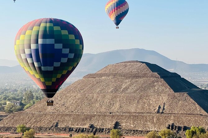 Teotihuacan Hot Air Balloon Flight - Breakfast and the rhythm after landing