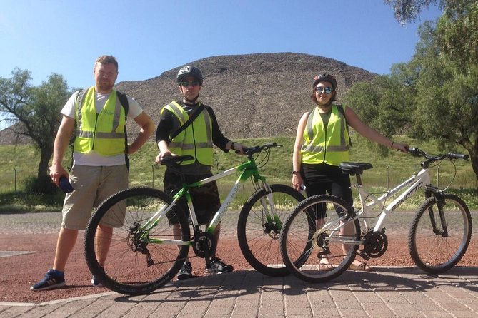 Teotihuacan Hot Air Balloon Ride with Optional Bike or Walking Tour - The real cost is about time and coordination