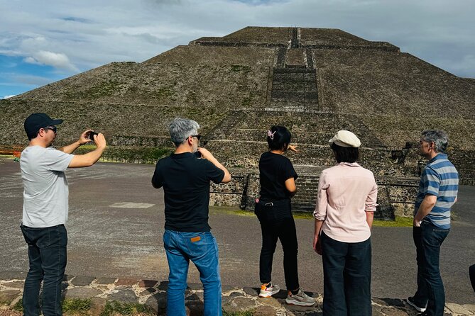 Teotihuacan Morning Tour Explore without Crowds - What the guide adds to the visit