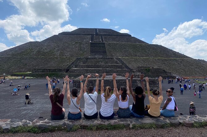 Teotihuacan Morning Tour Explore without Crowds - The Pyramid of the Sun and the Pyramid of the Moon