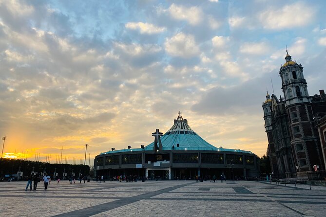 Teotihuacan Pyramid and Basilica Day Tour from CDMX - The Basilica of Guadalupe at the end of the day