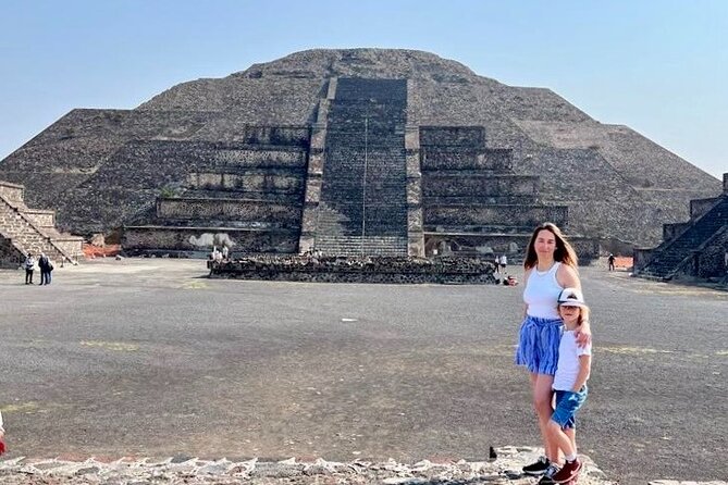 Teotihuacan: Pyramids, Caves & Culinary Experience - Key points at a glance