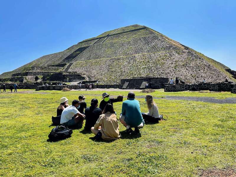 Teotihuacan Pyramids & lunch at my Grandma's house - Why this Teotihuacan day feels different