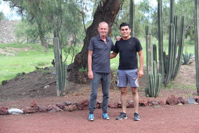 Teotihuacan pyramids morning or afternoon without tourist traps - A Direct Alternative to Shopping Tours