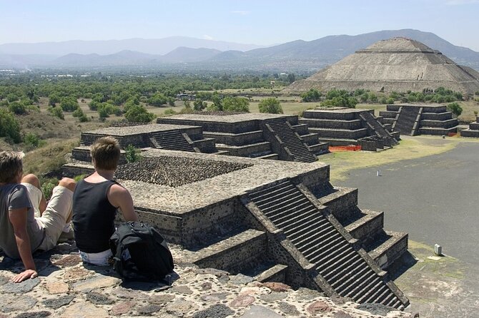 Teotihuacan, Shrine of Guadalupe & Tlatelolco - The guide can make or break your day