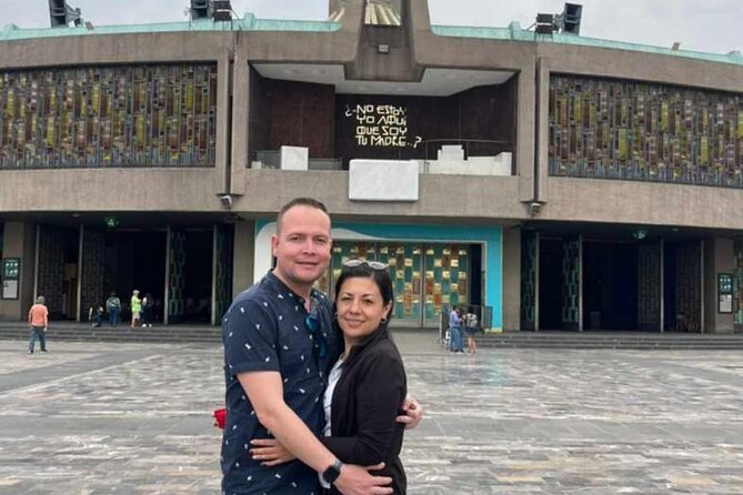 Teotihuacan Tour with Basilica of Guadalupe & Tlatelolco - The one-hour craft house stop