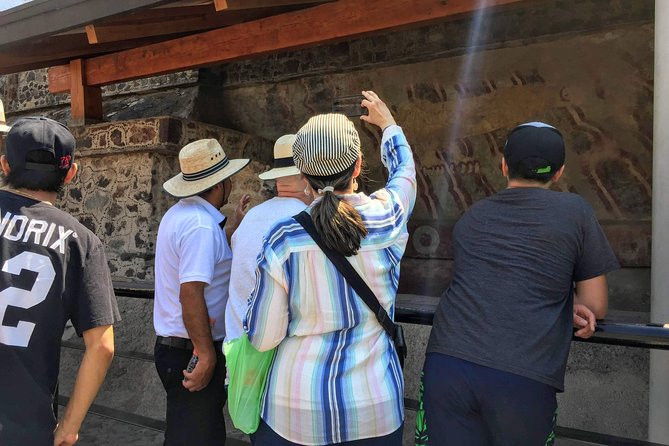 TEOTIHUACAN with a certified local guide -PRIVATE & SHARED OPTION - Price, group size, and what the $77.62 covers