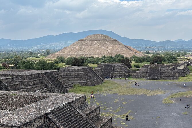 Teotihuacan without obligatory stops. No shops or restaurants. - Why skipping shops improves the value