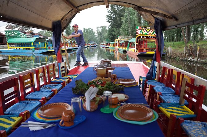 The City Green Exploring the Urban Eco Reserve of Xochimilco - Mercado de Xochimilco is the heart of the food experience