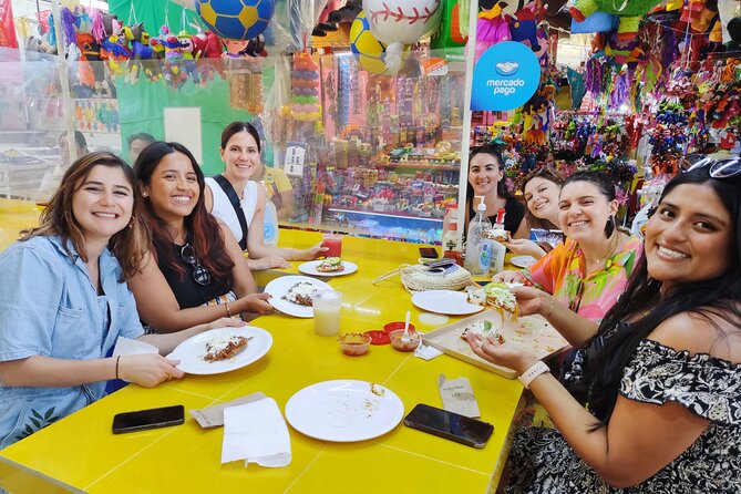 Ticket Museum Frida Kahlo and tasting in Coyoacan Market - What you actually eat at Coyoacán Market