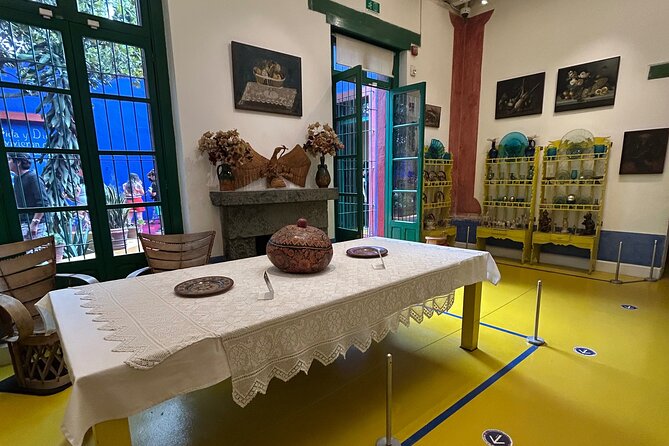 Ticket Museum Frida Kahlo and tasting in Coyoacan Market - Booking advice, ticket checks, and cancellation terms