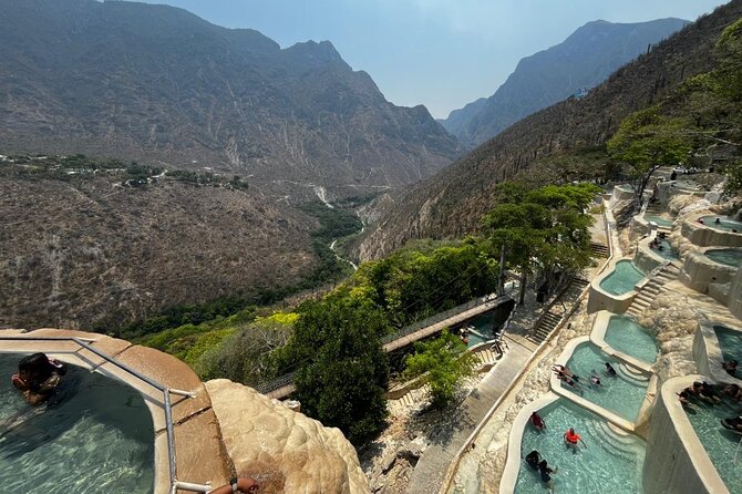Tolantongo Private Tour + Pastes + One Day at the Hot Springs - A photo stop breaks up the drive