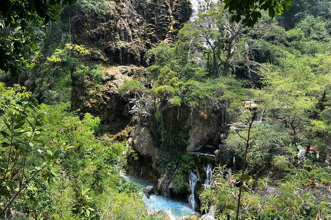 Tolantongo Private Tour + Pastes + One Day at the Hot Springs - The warm river is the most relaxing stop