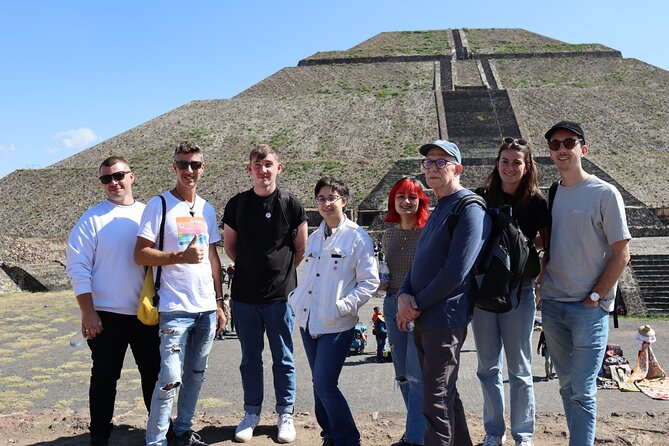Tour to Teotihuacan, Basilica of Guadalupe and Tlatelolco - The artisan workshop is useful, but it is also a sales stop