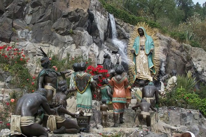 Tour to the Pyramids of Teotihuacán and Basilica of Guadalupe - Guides Can Make or Break the Day