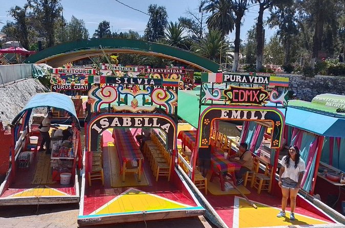 Tour to Xochimilco and Coyoacan and Frida Khalo - The transport advantage, and the cost of delays