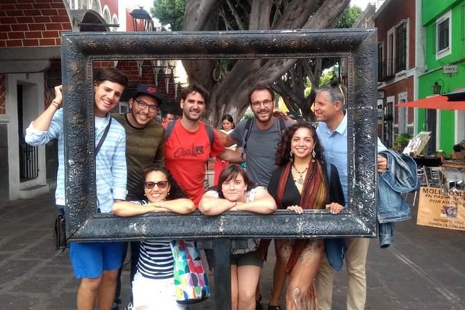 Town walking tour of the city - Puente de Ovando and the Analco neighborhood