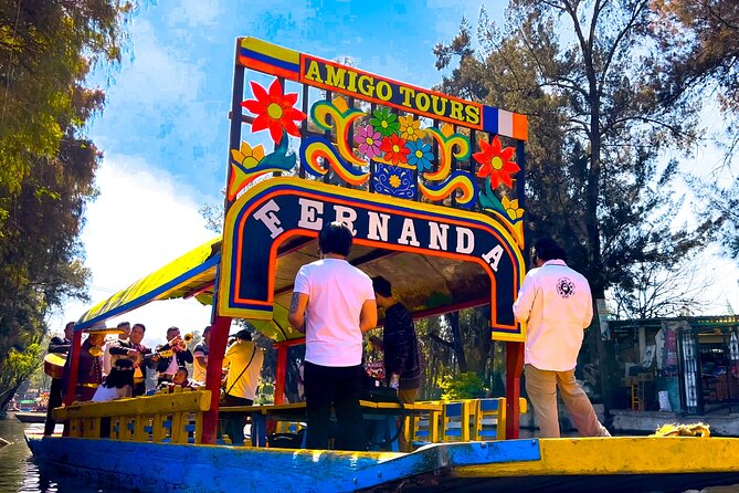 Trajinera Party at Xochimilco with Drinks, Mariachi & Snacks - A floating party in Xochimilco