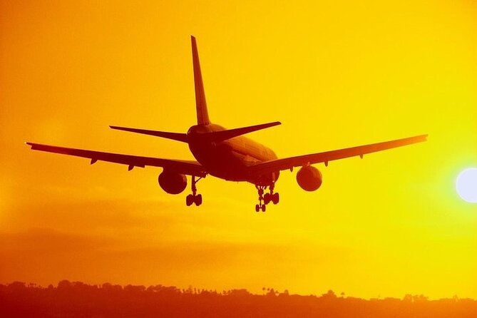Transfer & assistance one-way from/to Mexico City Airport/hotel - Private cars, shared options, and group size