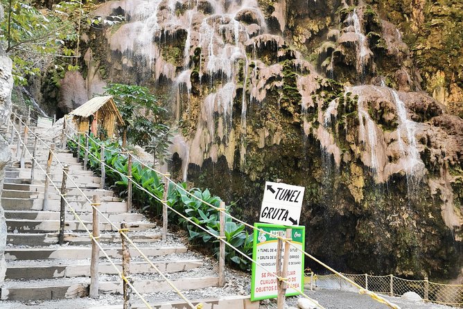 Travel to Tolantongo: Transportation and tickets - Food, packing, and small comforts