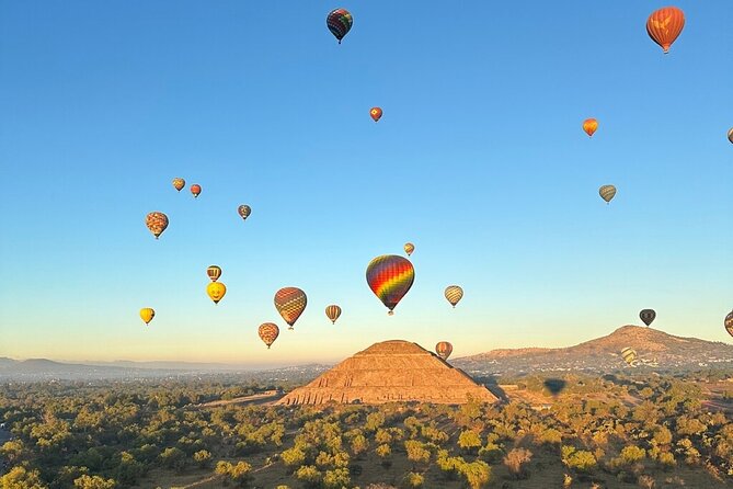 Unforgettable Balloon Flight + Tour of Teotihuacan - What the early cold means for your packing list