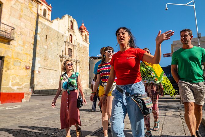 Unlock Teotihuacan Pyramids: Private Tour & Delicious Local Lunch - Walking the Calzada de los Muertos