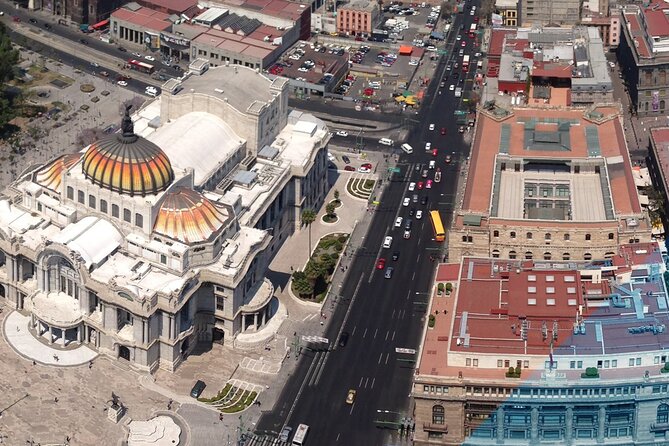 Viewpoint Torre Latino Panoramic view of Mexico City - Floor 38: The City and the Tower