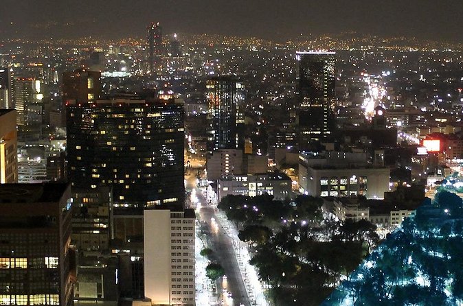 Viewpoint Torre Latino Panoramic view of Mexico City - Who will enjoy this viewpoint most?