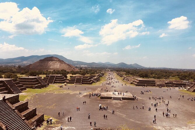 VIP Teotihuacan & Guadalupe Shrine Tour: A Journey Through Time - Lunch is flexible, but budget for it