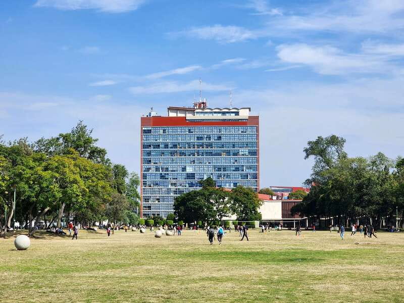 Walk around UNAM campus, a UNESCO World Heritage Site - Meeting the tour at the Olympic Stadium