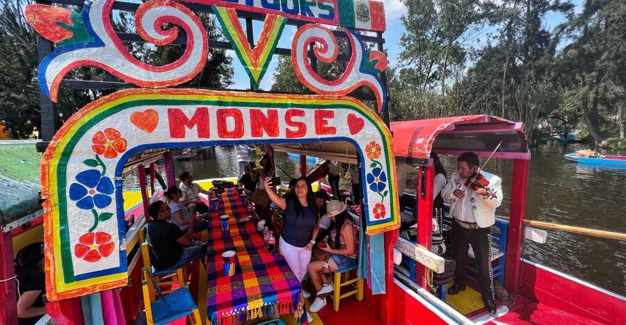 Xochimilco & Colonial Coyoacan Trip - The guide can shape the whole five hours