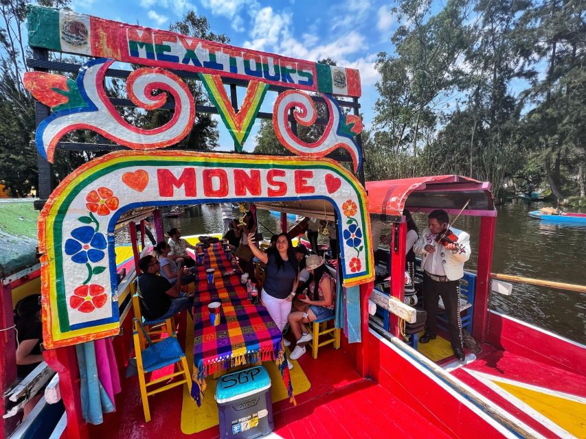 Xochimilco & Colonial Coyoacan Trip - The opening drive: Mexico City’s murals, stadiums, and bold public art